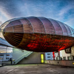 Vzducholoď Gulliver slaví první narozeniny v galerii DOX