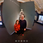 Šílený hedvábník. Zika & Lída Ascher: textil a móda v Uměleckoprůmyslovém museu