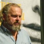 Film Služebníci tematizuje poměry v církvi za normalizace