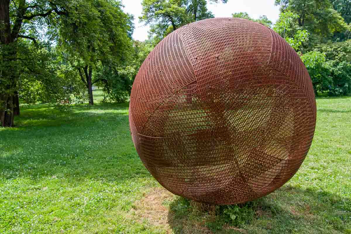 Sochařský festival Sculpture Line se koná již posedmé