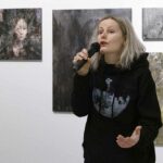 Patrik Hábl a Anna Beata Háblová spojují malbu a literaturu na společné výstavě v centru DOX