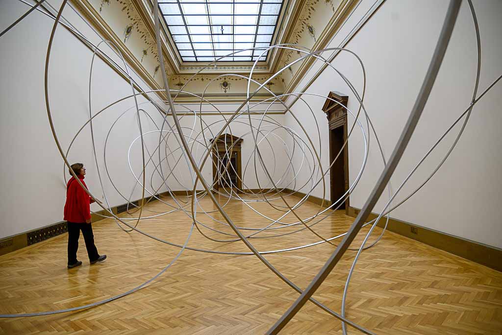 Výstava Gormley/Melková v Galerii Rudolfinum již brzy skončí