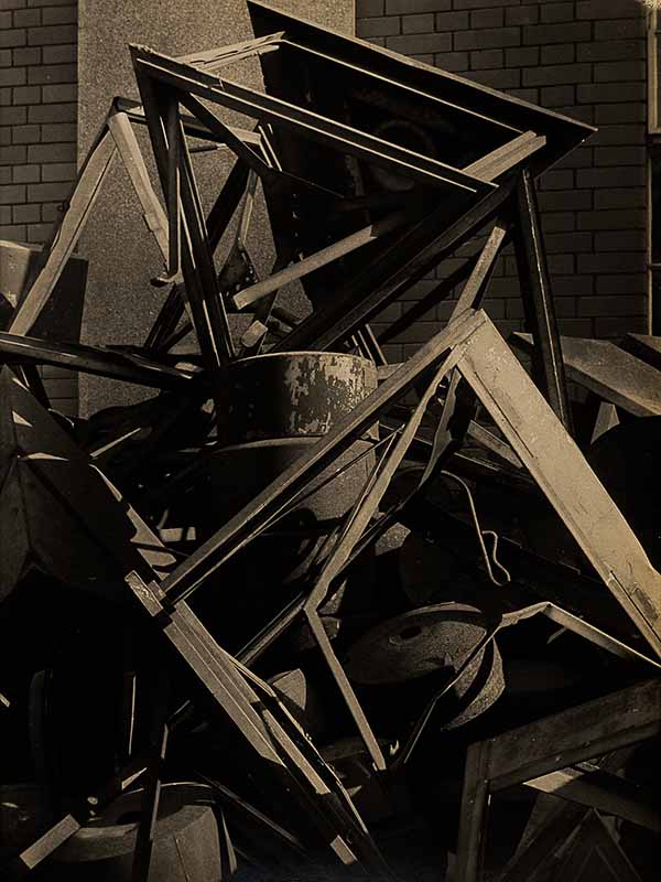 JOSEF SUDEK: ŽELEZO, OCEL, STROJ, výstava v Galerii Josefa Sudka